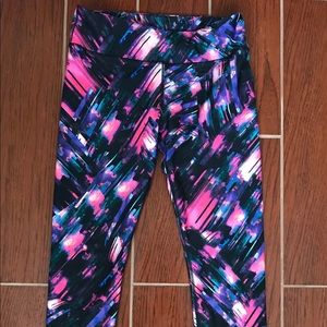 Fabletics Size M Crop Legging